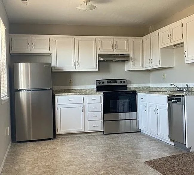 Photo - 6618 Provincial Dr Unit 6618