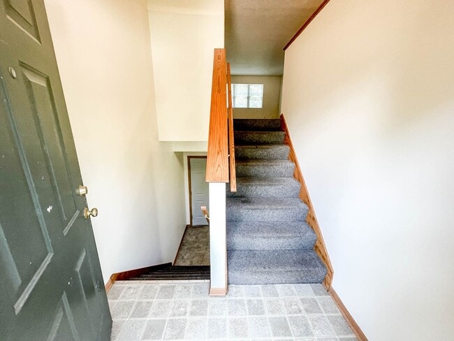 Building Photo - Lowell Avenue Unit 1