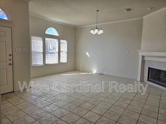 Photo - 5121 Albany Ave