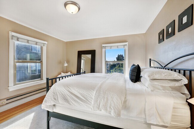 Photo - 311 12th Ave E Unit D