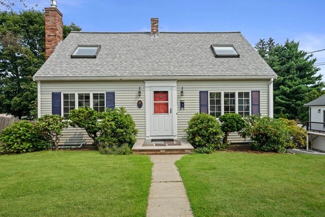 Building Photo - 28 Hillside Ave Rental