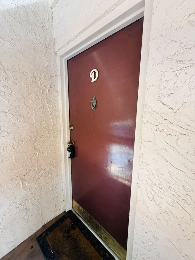 Photo - 7525 Pitch Pine Cir Unidad D