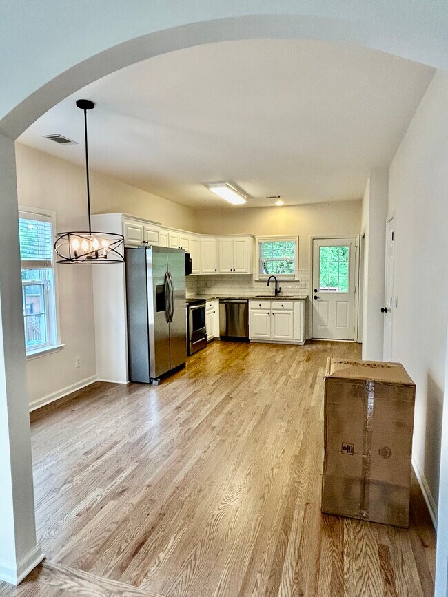Photo - 1107 Cashmere Dr