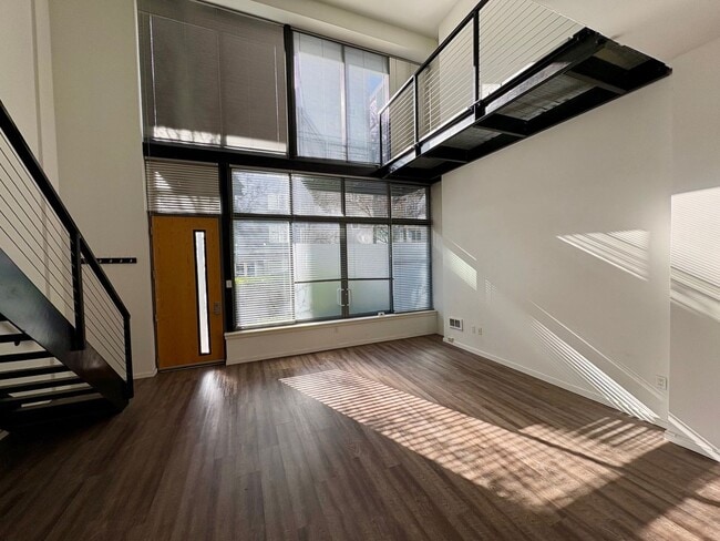 Photo - The Parc Condominiums ~ Belltown Unit 101