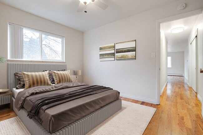 Photo - 1536 Williams St