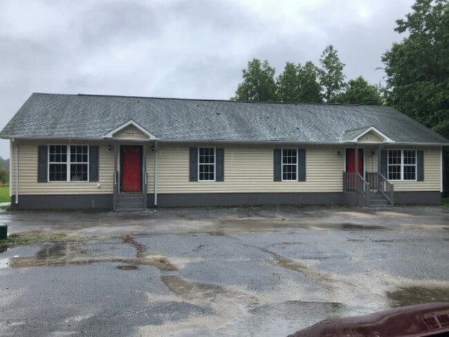 Building Photo - 141 Baileys Park Ln Rental