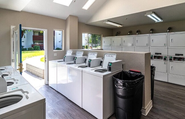 GATEWAY APARTMENTS