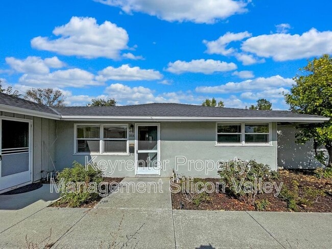 Photo - 1814 Woodside Rd