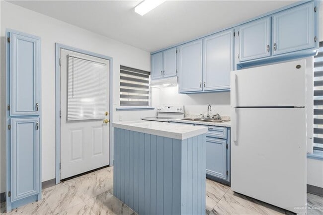 109 Ash St Unit C