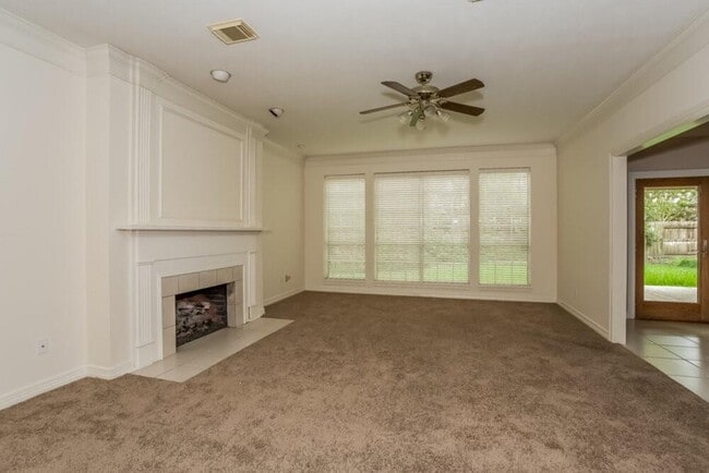 Photo - 2657 Concord Dr