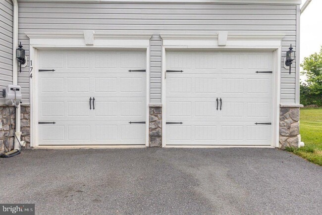 Photo - 174 Paradise View Dr