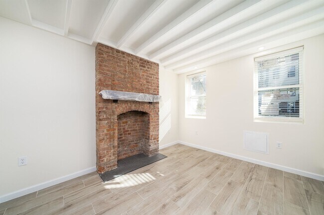 Photo - 155 Van Horne St Unit 1