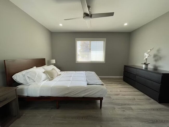 Photo - 1600 N Sierra View St Unidad 1600 N Sierra View St #A