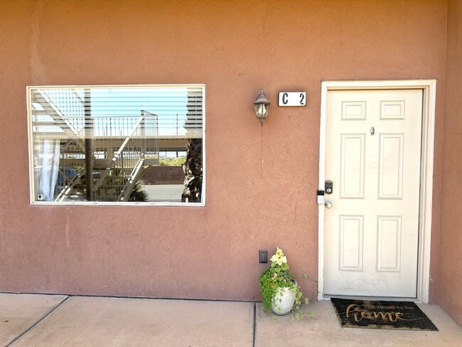 Photo - 700 N Main St