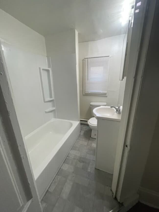 Photo - 729 W Lafayette St Unit 2