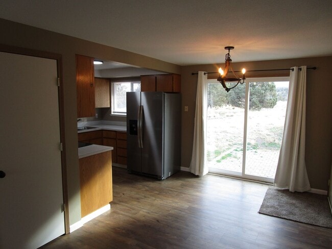 Photo - 3 Bedroom, 2 Bathroom Home on 2 Acres on Lower Side of Juniper Canyon - Available Now!