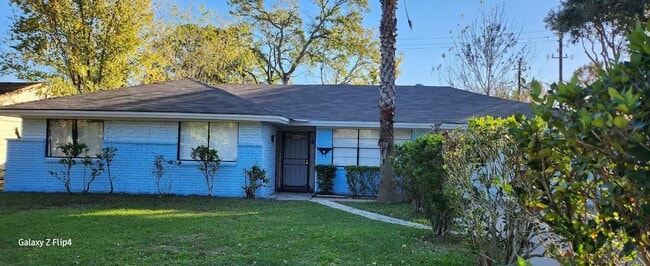 Photo - 5515 W Airport Blvd Casa