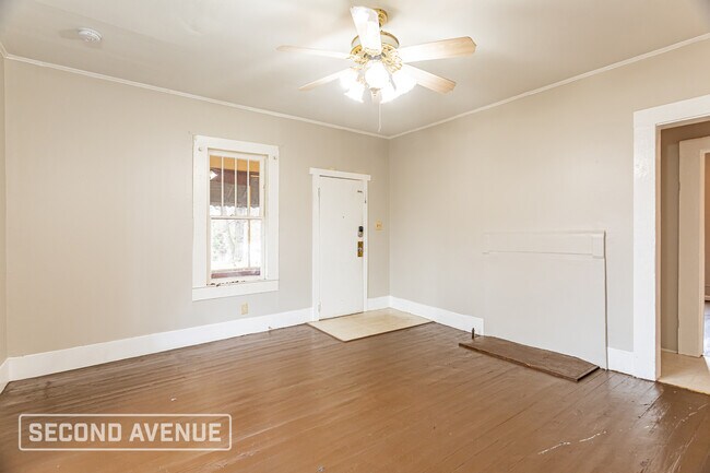 Photo - 3401 Hickory Ave SW