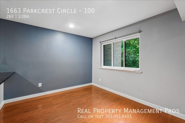 Photo - 1663 Parkcrest Cir Unidad 100