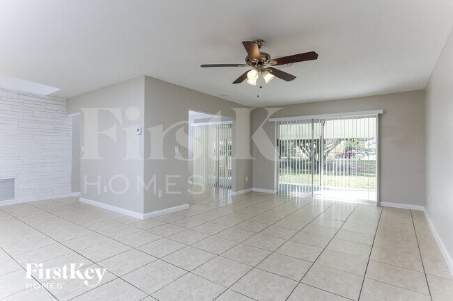 Photo - 2230 NW 42nd Ave