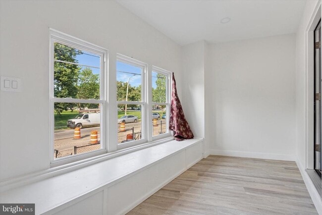 Photo - 944 W Lycoming St