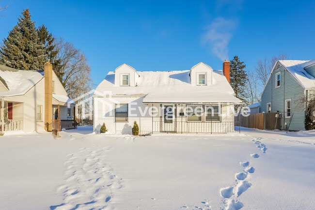 Building Photo - 1622 Lynn Ave