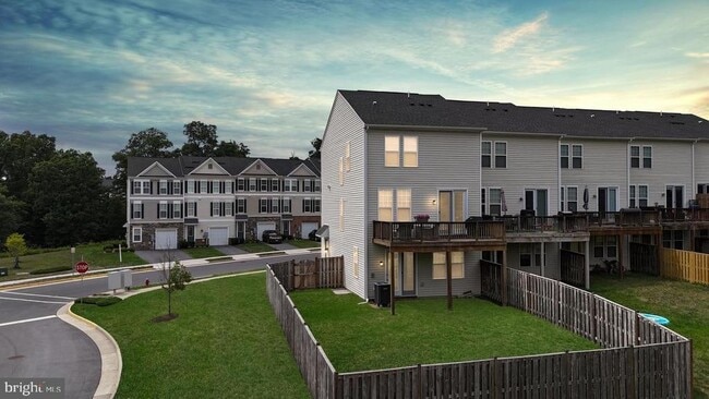 Photo - 121 Sequoia Dr