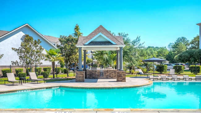 Resort-Style Pool - Woodland Landings