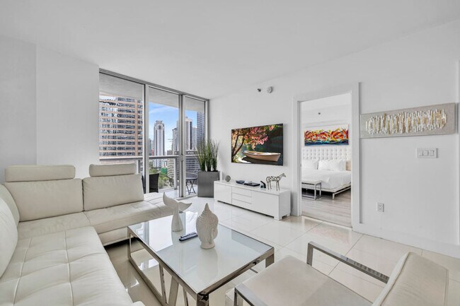 Photo - 485 Brickell Ave Unit SI ID1520389P