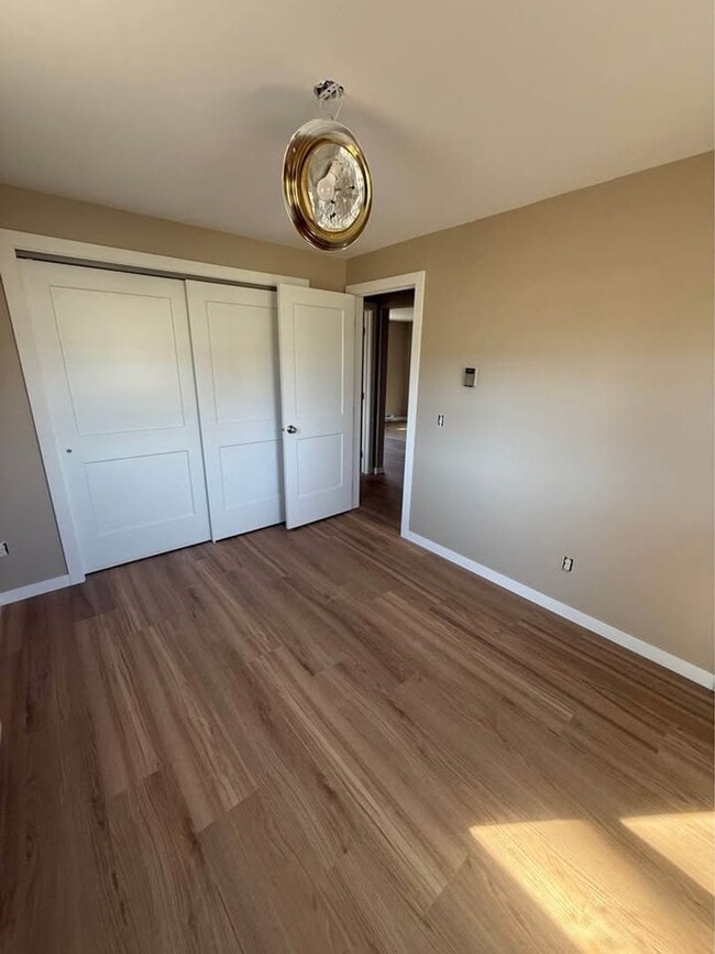 Photo - 208 Park St N Unit 3