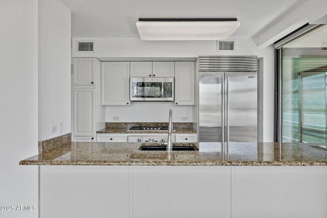 Photo - 4808 N 24th St Unidad 708