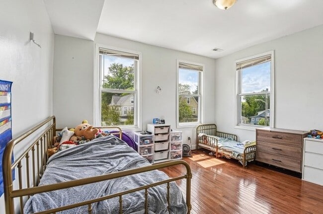 Photo - 2700 Hamilton Ave