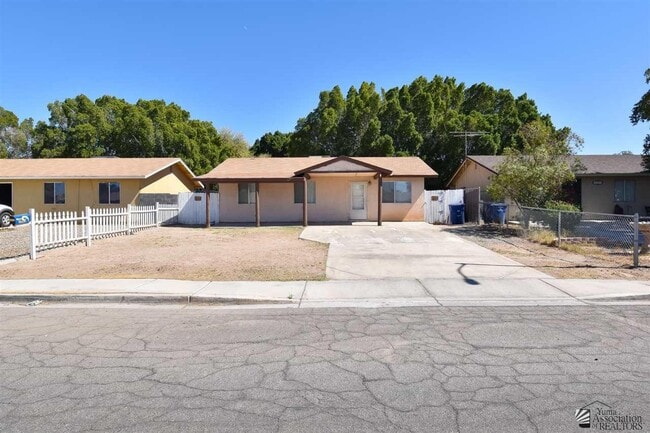 Photo - 1933 S 17th Ave House