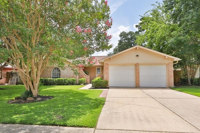 Photo - 15822 Whipple Tree Dr House