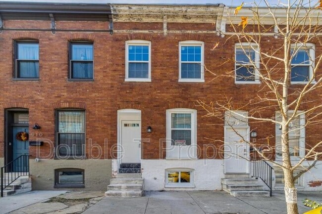 Building Photo - 912 N Milton Ave