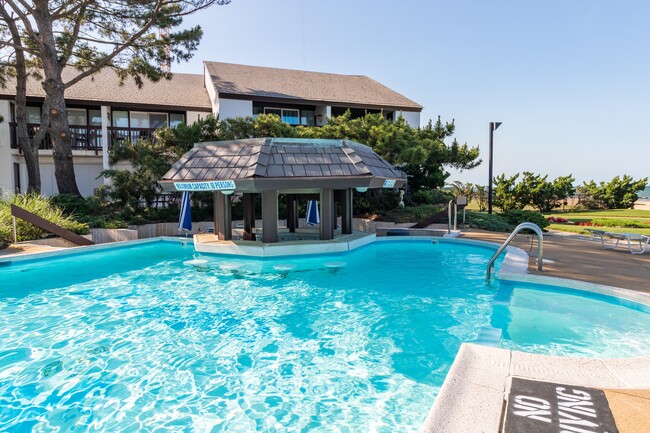 Studio apartment on the Beach! - 4004 Atlantic Ave Condo Unit CS-2