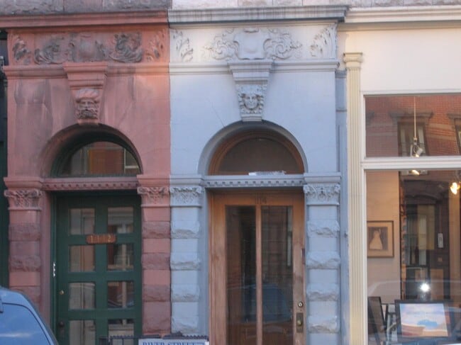 Building Photo - 1114 Washington St Unit 2