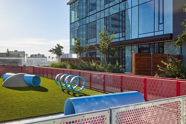 SKAIA