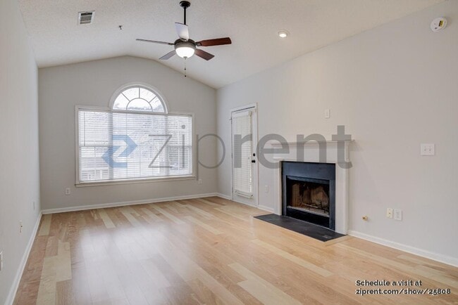 Photo - 603 Spring Heights Ln