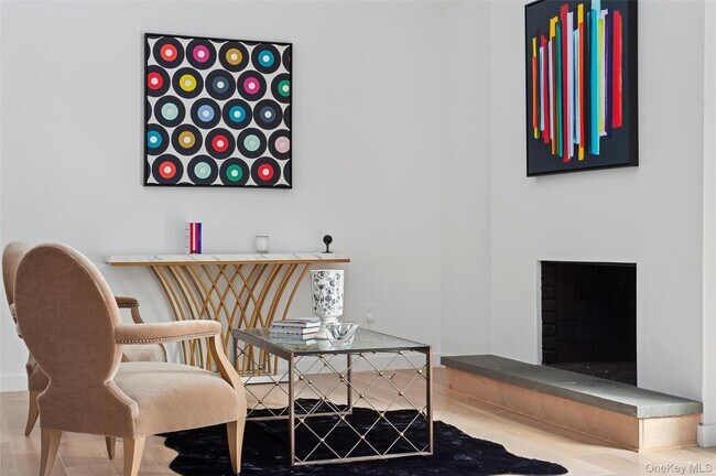 Photo - 10 Hampton St