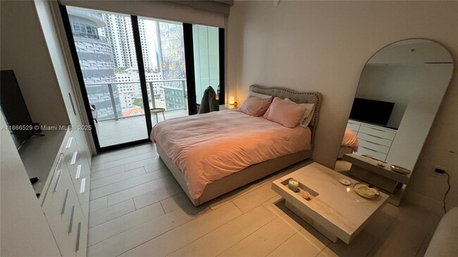 Photo - 1010 Brickell Ave Unit 1510
