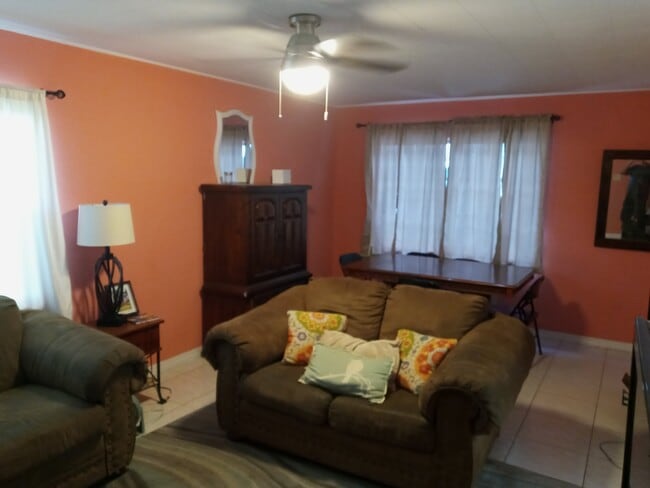 Photo - 1872 Braman Ave