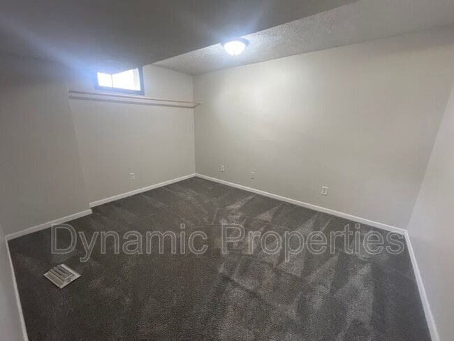 Photo - 7009 S 79th St