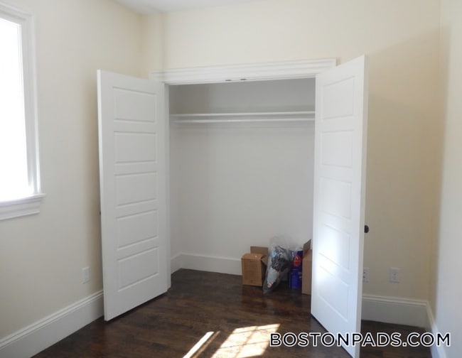 Photo - 29 Commonwealth Terrace Unidad 3