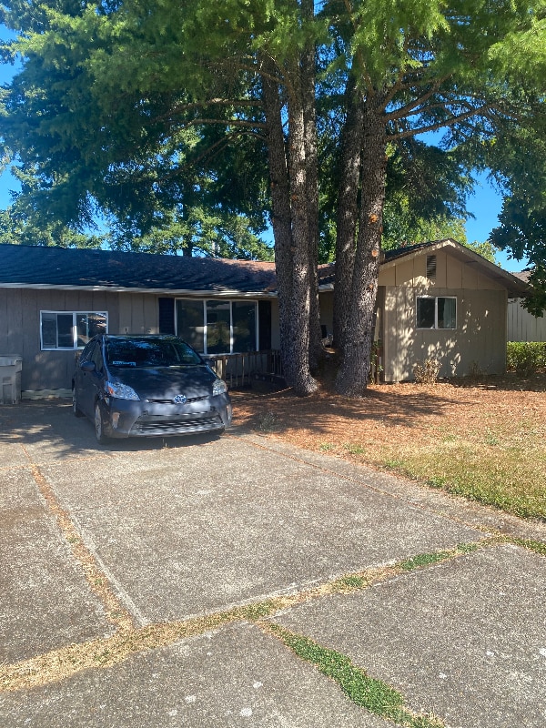 Building Photo - 635 SW 55th St Rental