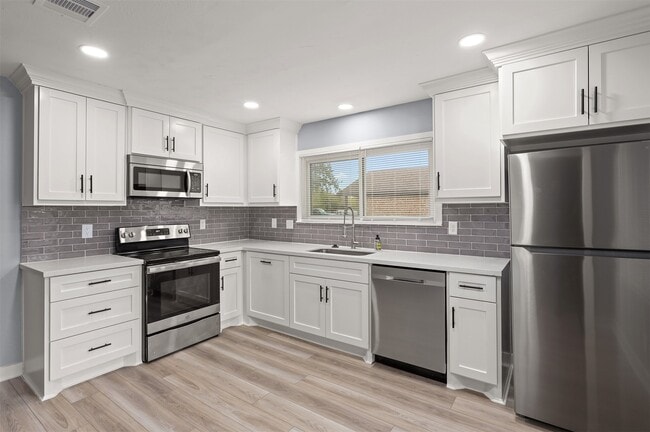 Photo - 3314 1st Ave S