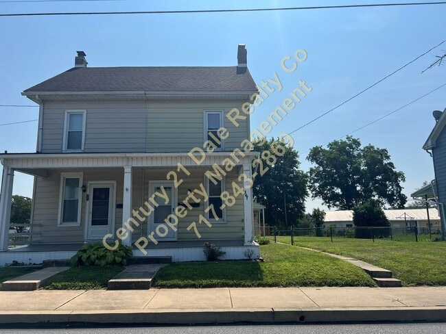 Building Photo - Lovely 2 BR 1.5 Bath Home in Dallastown Sc... Unit A