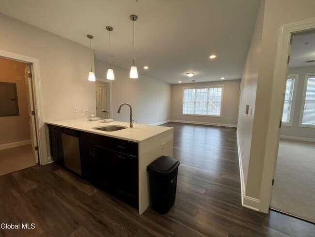 Photo - 130 Excelsior Ave Unidad 415