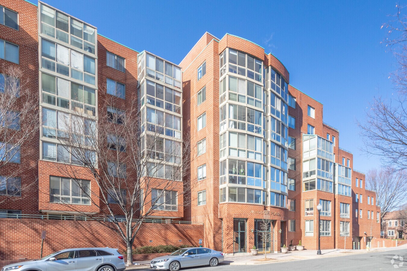 Photo - Windsor Plaza