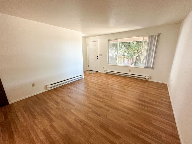 Photo - DALLASCT514 Unit 03